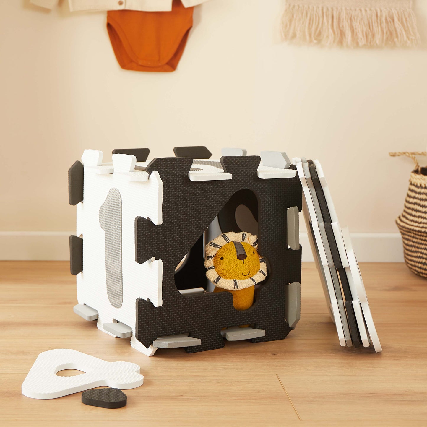 PUZZLEMATTE ZAHLEN BLACK & WHITE