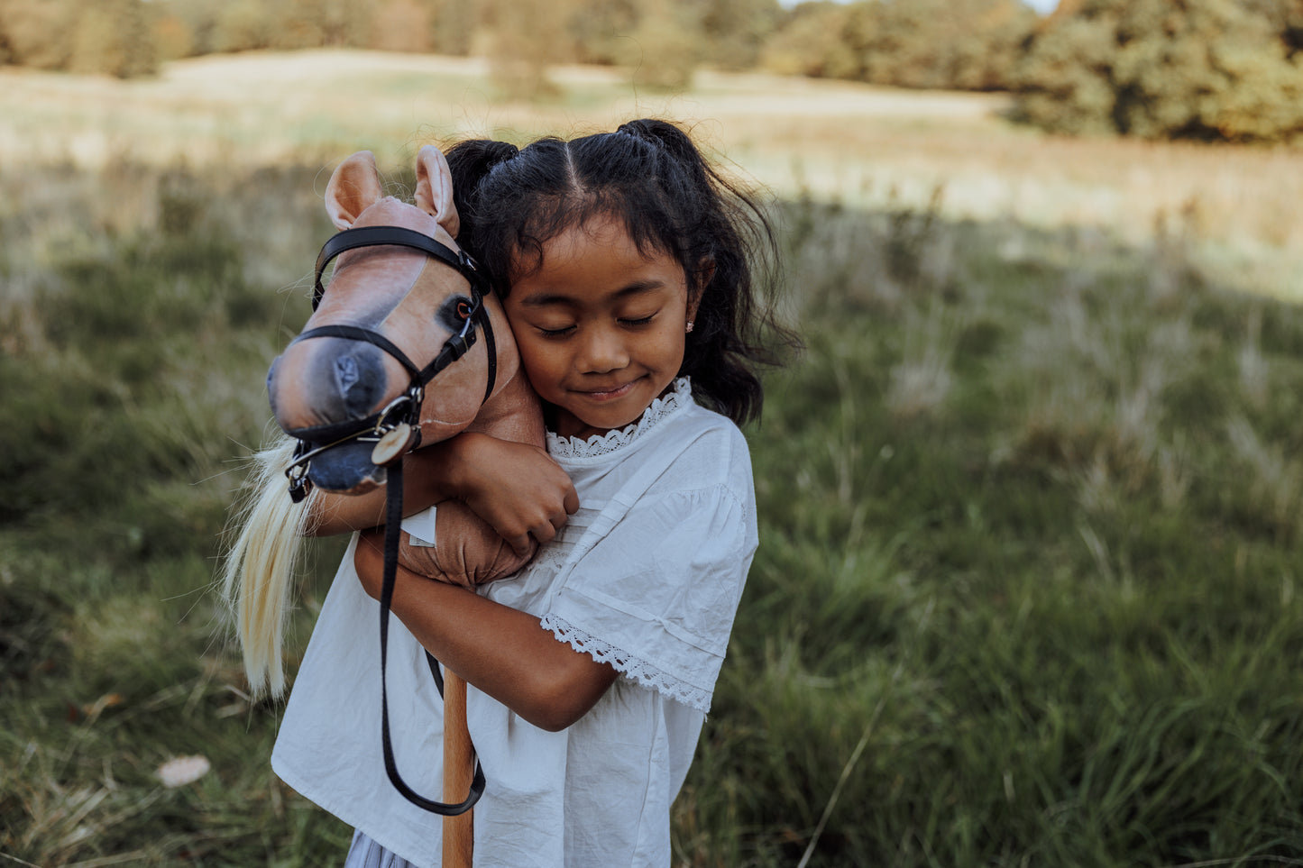 HOBBY HORSE SPIRIT, BLOND