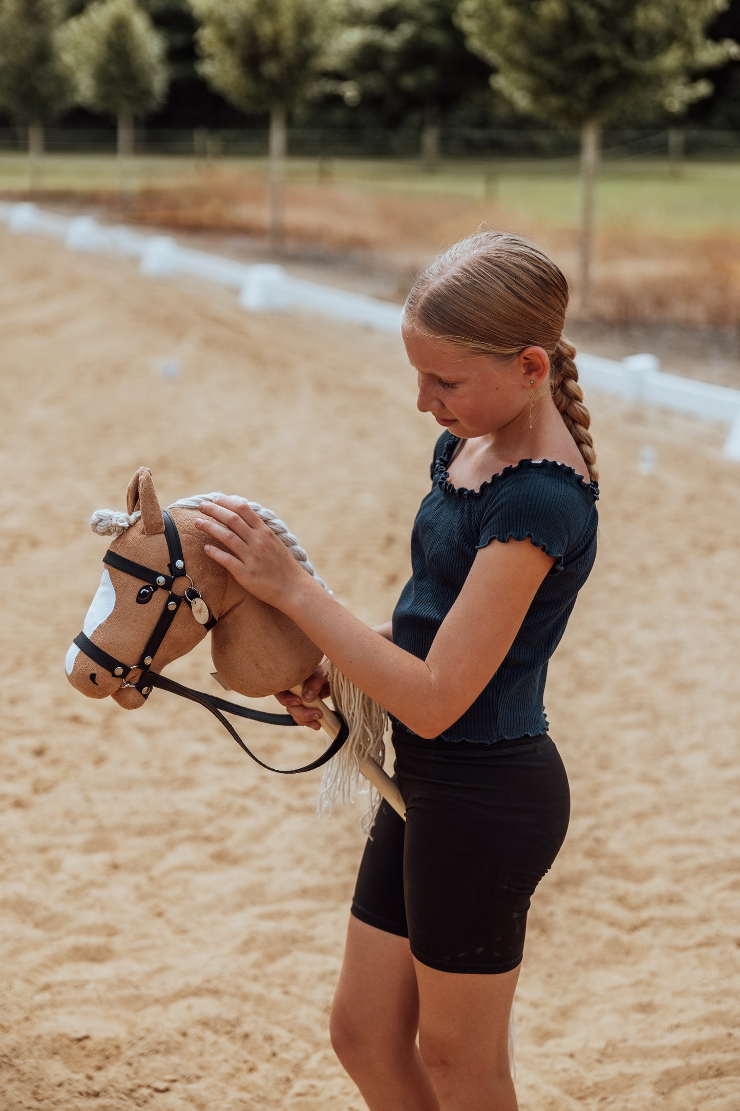 HOBBY HORSE BEAUTY, BEIGE