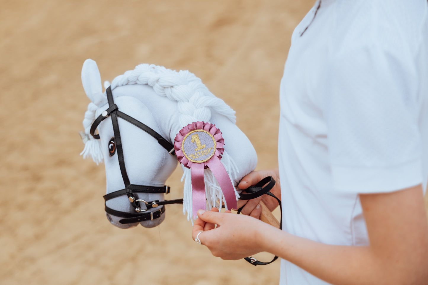 HOBBY HORSE SIGRID, WEISS