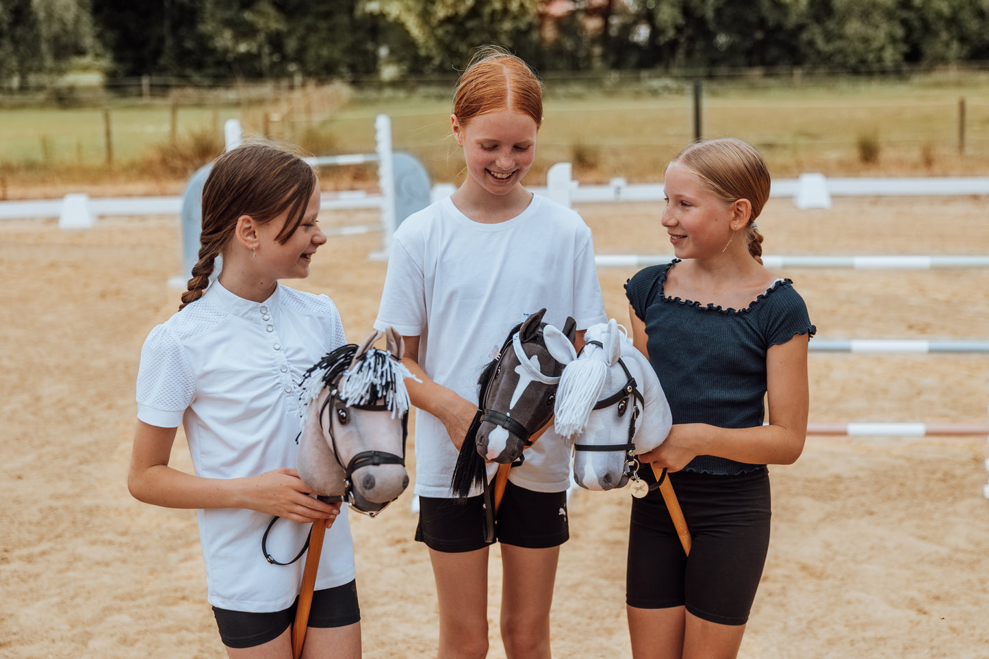 HOBBY HORSE LUNA, SAND