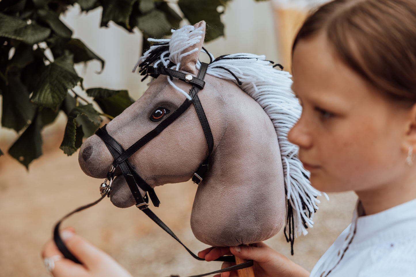 HOBBY HORSE LUNA, SAND