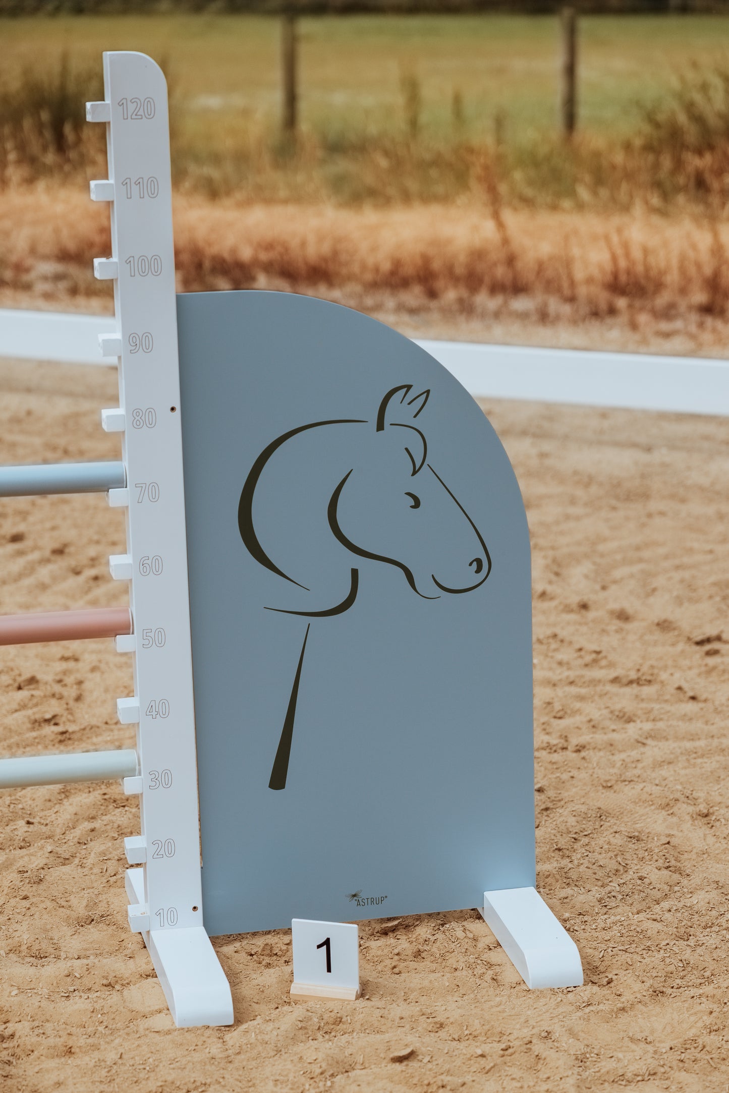 ZAHLEN & BUCHSTABEN MARKIERUNG FÜR DRESSUR UND SPRINGEN