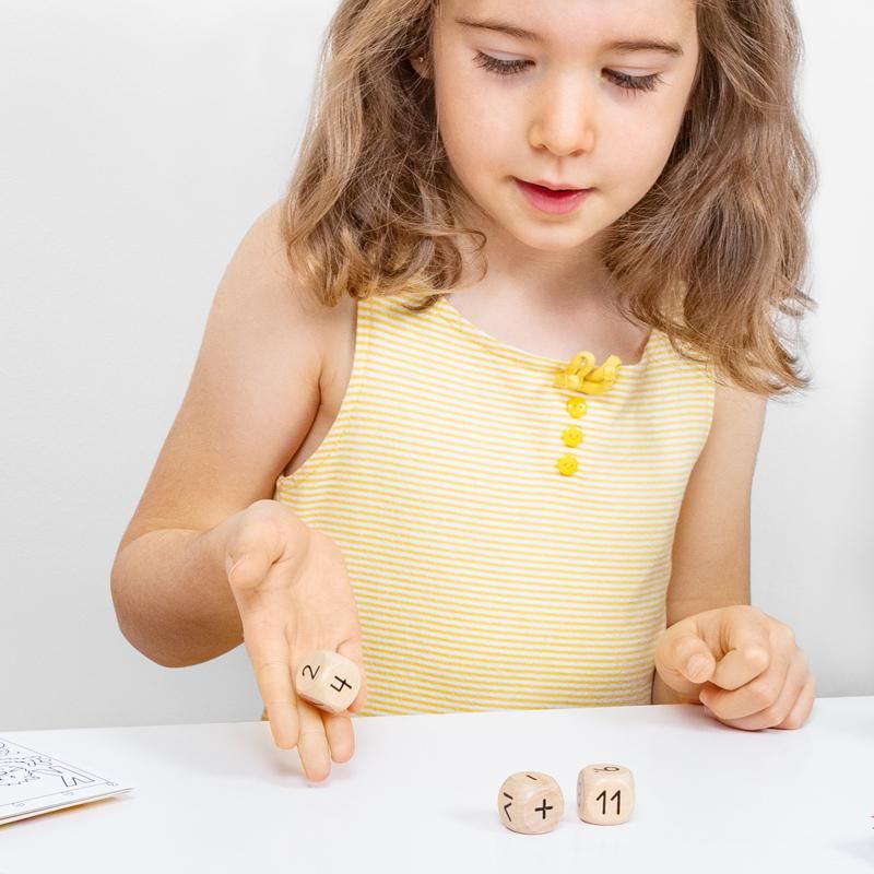 ABC CHAMPIONS HOLZ-LERNSPIEL ZAHLENWÜRFEL 6ER-SET