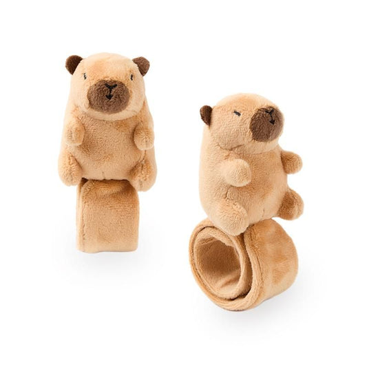 CAPYBARA LOVE PLÜSCH SNAP-ARMBAND